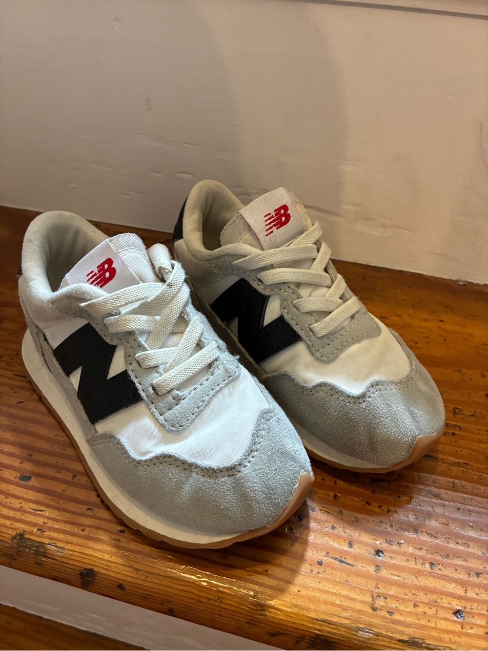 Toddler New Balance White, Gray & Black Retro